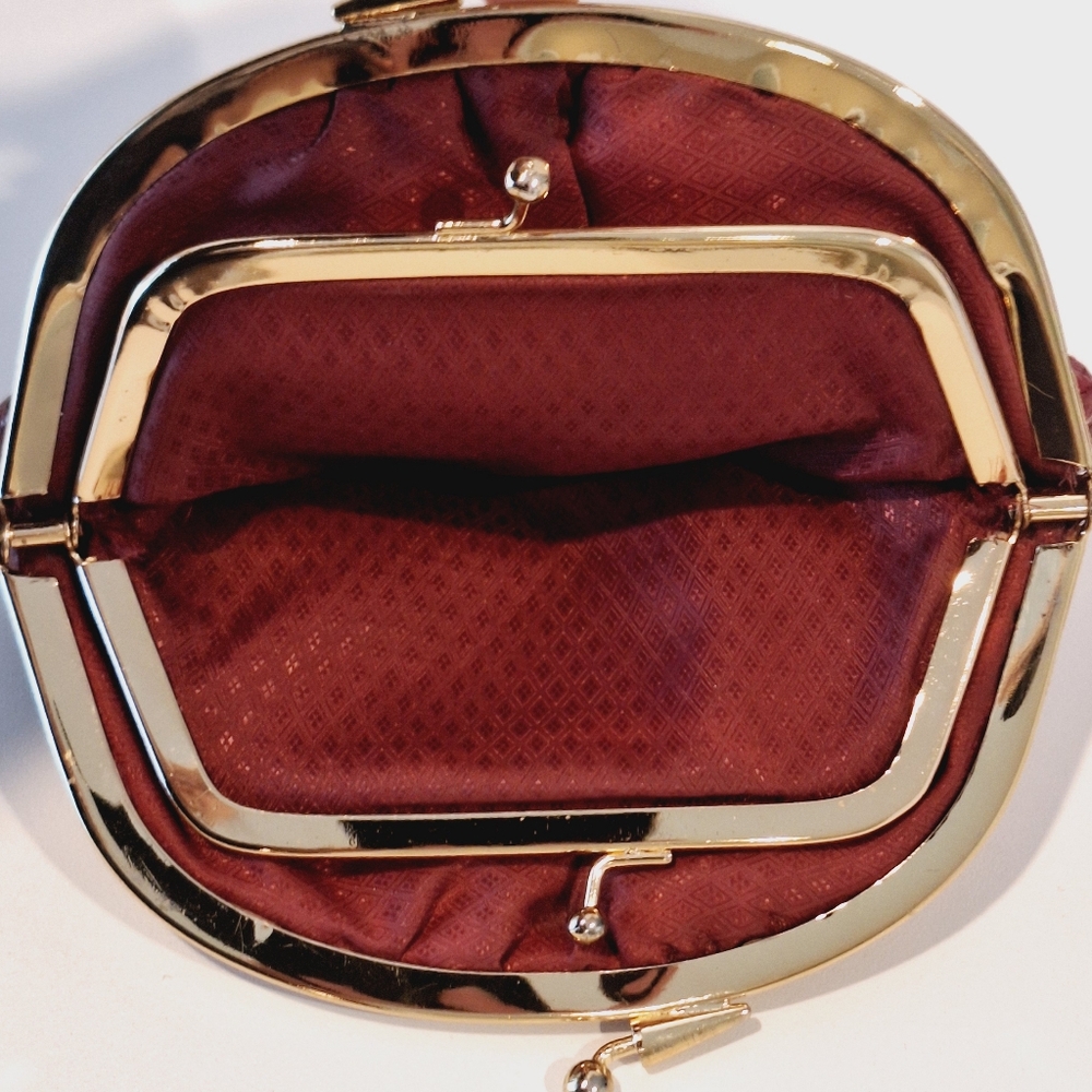 Dark red vintage leather clutch/coin purse - Picture 7 of 9